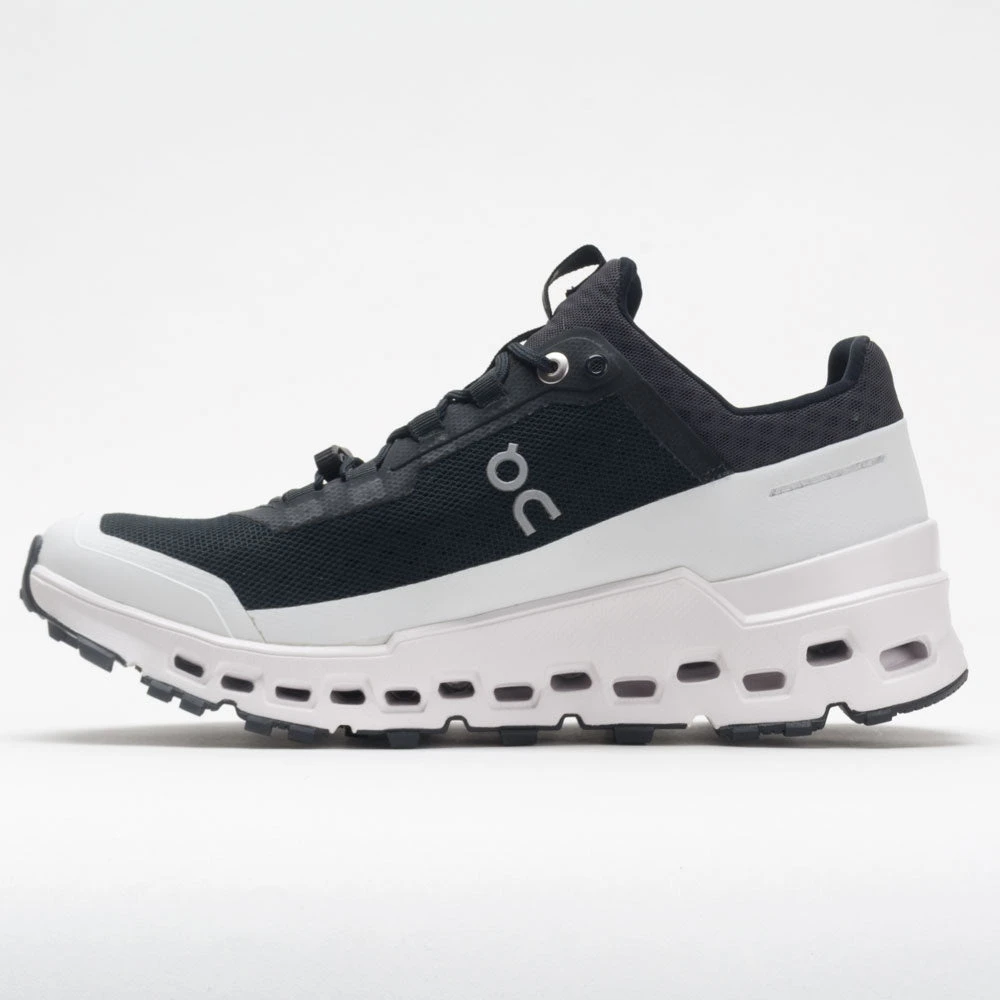 On Running On Cloudultra Women's Black/White 2 On Running On Cloudultra Women's Black/White - Image 2