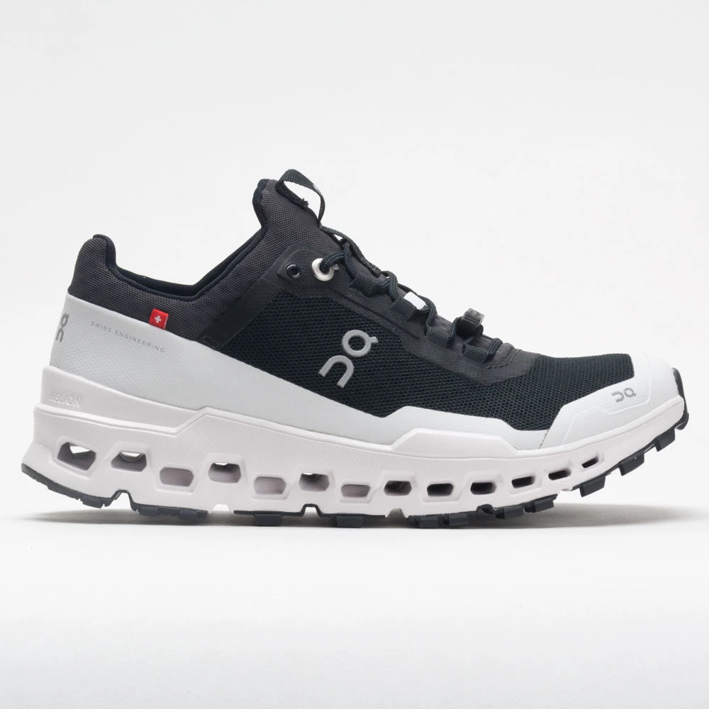 On Running On Cloudultra Women's Black/White 1 On Running On Cloudultra Women's Black/White