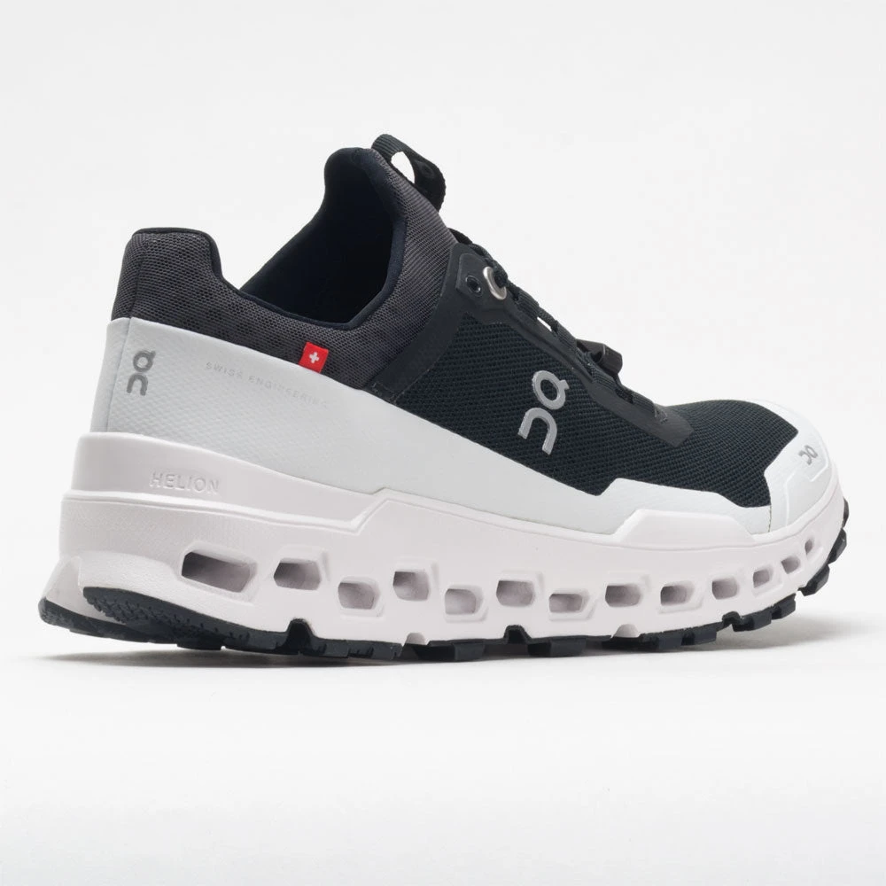 On Running On Cloudultra Women's Black/White 6 On Running On Cloudultra Women's Black/White - Image 6