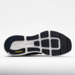 Skechers GOrun Ride 10 Women's Black/White 9 Skechers GOrun Ride 10 Women's Black/White -Brooks Shoes Shop 049882 4