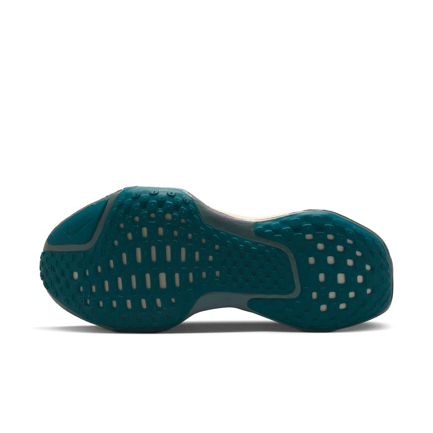 Nike Men’s ZoomX Invincible Flyknit 3 (401 - Noise Aqua/Green Abyss/Blue Lightning) 6 Nike Men’s ZoomX Invincible Flyknit 3 (401 - Noise Aqua/Green Abyss/Blue Lightning) - Image 6