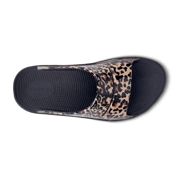 OOfos Women’s OOahh Limited Slide Sandal (Leopard) 5 OOfos Women’s OOahh Limited Slide Sandal (Leopard) - Image 5